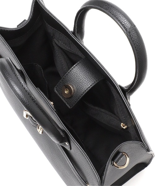 B.C STOCK（ベーセーストック）の「スクエア2way BAG（ショルダーバッグ・レディース・アイボリー/ブラック・FREE）」の3枚目の写真