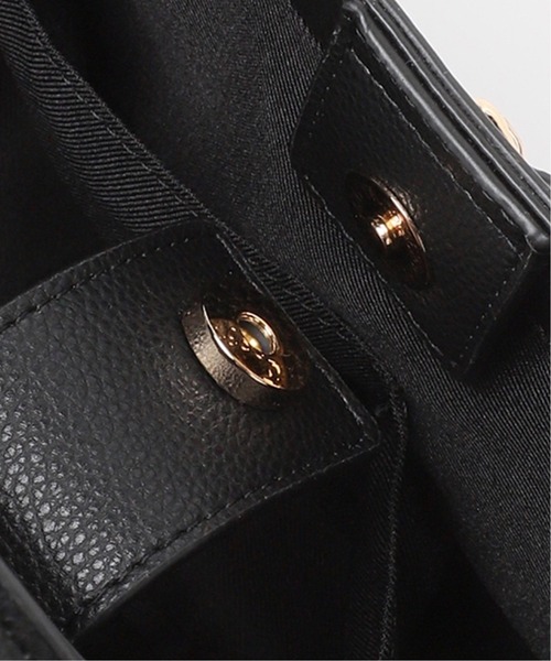 B.C STOCK（ベーセーストック）の「スクエア2way BAG（ショルダーバッグ・レディース・アイボリー/ブラック・FREE）」の13枚目の写真