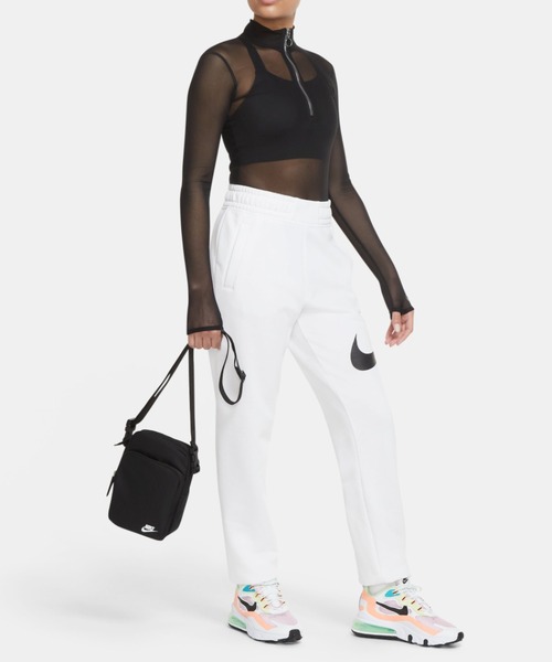 NIKE(ナイキ)の「NIKE/ナイキ ショルダーバッグ ボディバッグ ヘリテージ クロスボディ 4L DB0456-010(ショルダーバッグ・メンズ・ブラック×ブラック・FREE)」の5枚目の写真