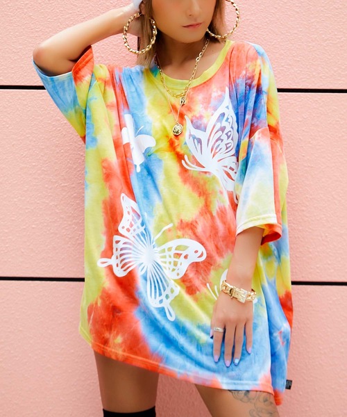 babyShoop（ベイビーシュープ）の「バタフライロゴタイダイ柄半袖TOPS（Tシャツ/カットソー・レディース・ブルー/ライトグリーン/ピンク・FREE）」の2枚目の写真