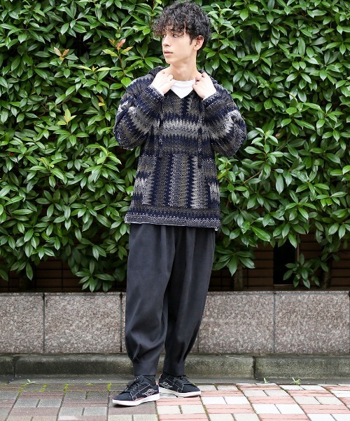 チチカカ（チチカカ）の「【ユニセックス】ラッセルジャカードバハシャツ（パーカー・メンズ・ネイビー/ブラック・MEDIUM/LARGE）」の5枚目の写真