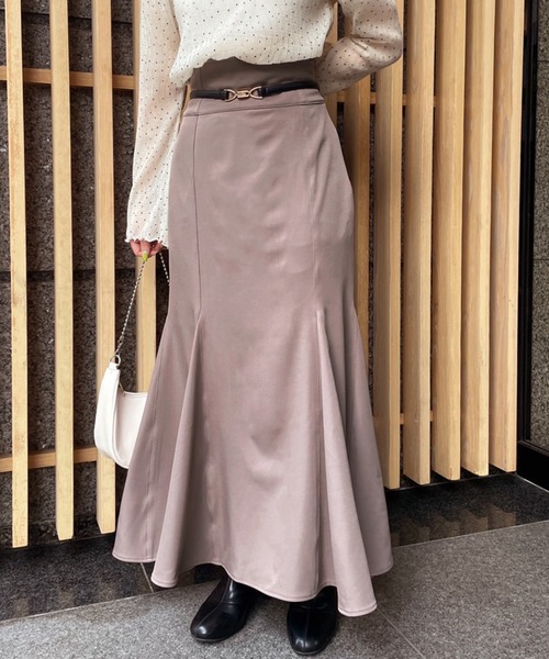 one after another NICE CLAUP(ワンアフターアナザーナイスクラップ)の「ベルト付きマーメイドスカート(スカート・レディース・ブラック/ブラウン/モカ/ラベンダー/ブラック系その他・SMALL/MEDIUM)」の4枚目の写真