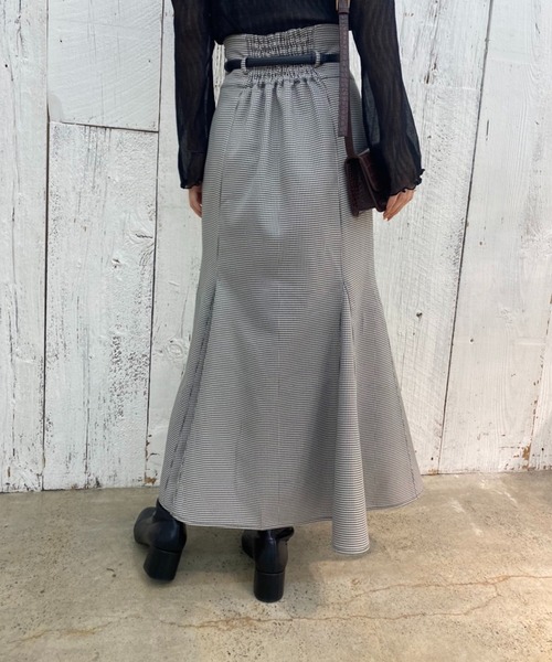 one after another NICE CLAUP(ワンアフターアナザーナイスクラップ)の「ベルト付きマーメイドスカート(スカート・レディース・ブラック/ブラウン/モカ/ラベンダー/ブラック系その他・SMALL/MEDIUM)」の14枚目の写真