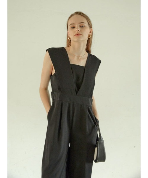 ACYM(アシーム)の「V open ジャンプスーツ(つなぎ/オールインワン・レディース・ブラック/ミント・FREE)」の4枚目の写真