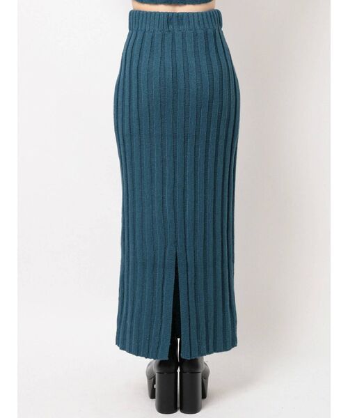 EVRIS(エヴリス)の「ロングタイトニットスカート【セットアップ着用可能】(スカート・レディース・アイボリー/ブラック/ブルー・FREE)」の11枚目の写真