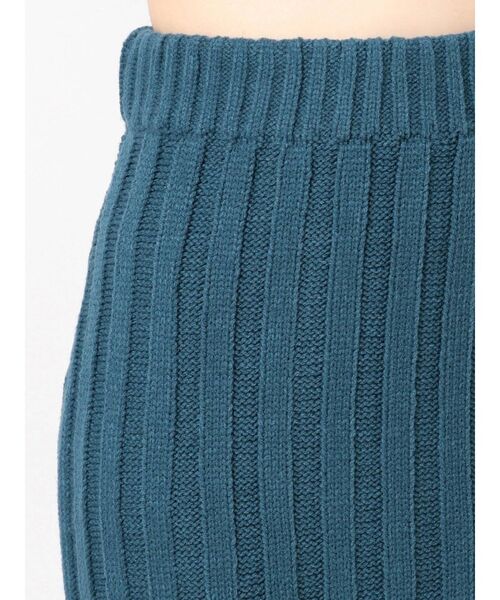 EVRIS(エヴリス)の「ロングタイトニットスカート【セットアップ着用可能】(スカート・レディース・アイボリー/ブラック/ブルー・FREE)」の10枚目の写真