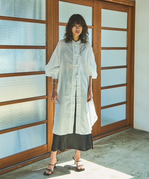 AIC.（エーアイシー）の「2WAYチャイナボタンロングシャツ/ワンピース（シャツワンピース・レディース・オフホワイト・FREE）」の8枚目の写真