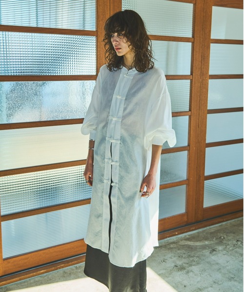 AIC.（エーアイシー）の「2WAYチャイナボタンロングシャツ/ワンピース（シャツワンピース・レディース・オフホワイト・FREE）」の10枚目の写真