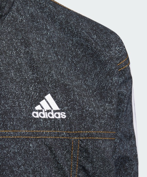 adidas（アディダス）の「デニム 総柄プリント ウーブン ルーズフィット トラックトップ / ジャージ / アディダス adidas（ナイロンジャケット・キッズ・ダークネイビー/ブラック×ホワイト/ブルー系その他・110/120/130/140/150/160）」の5枚目の写真