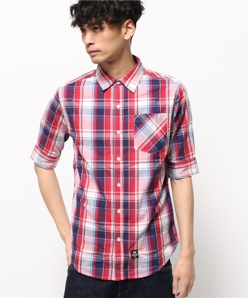 VENCEEXCHANGE（ヴァンスエクスチェンジ）の「バックプリントチェック5分シャツ             （シャツ/ブラウス・メンズ・レッド/クリアイエロー・SMALL/LARGE/MEDIUM）」の2枚目の写真