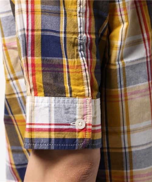 VENCEEXCHANGE（ヴァンスエクスチェンジ）の「バックプリントチェック5分シャツ             （シャツ/ブラウス・メンズ・レッド/クリアイエロー・SMALL/LARGE/MEDIUM）」の7枚目の写真