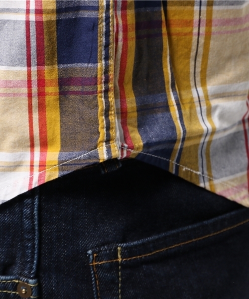 VENCEEXCHANGE（ヴァンスエクスチェンジ）の「バックプリントチェック5分シャツ             （シャツ/ブラウス・メンズ・レッド/クリアイエロー・SMALL/LARGE/MEDIUM）」の10枚目の写真