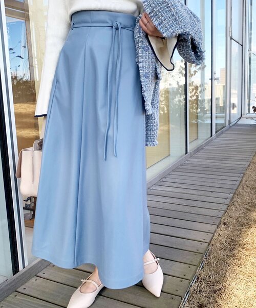 OPAQUE.CLIP（オペークドットクリップ）の「◆フェイクレザーフレアスカート【リボンサッシュ付き】（スカート・レディース・ライトグレー/ライトブルー/ブラック・36/38）」の18枚目の写真