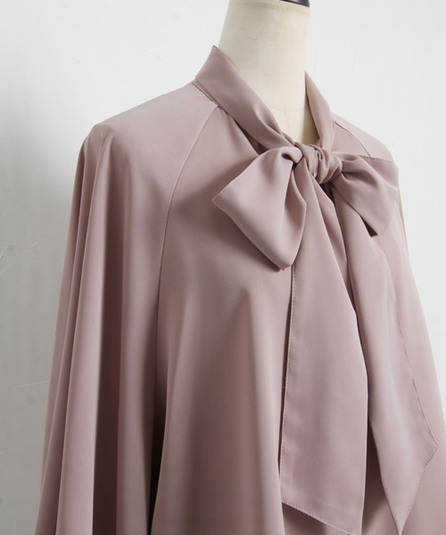 tocco closet（トッコ　クローゼット）の「【ZOZO限定】ボウタイリボンフレアスリットスリーブブラウス（シャツ/ブラウス・レディース・オフホワイト/ライトベージュ/ピンク・M）」の11枚目の写真