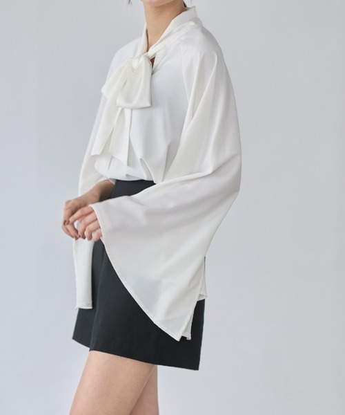 tocco closet（トッコ　クローゼット）の「【ZOZO限定】ボウタイリボンフレアスリットスリーブブラウス（シャツ/ブラウス・レディース・オフホワイト/ライトベージュ/ピンク・M）」の22枚目の写真