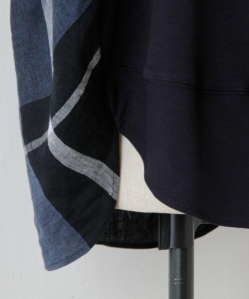 BEARDSLEY（ビアズリー）の「リネンビッグチェック コクーン カットソー：WEB限定（Tシャツ/カットソー・レディース・ネイビー・FREE）」の14枚目の写真