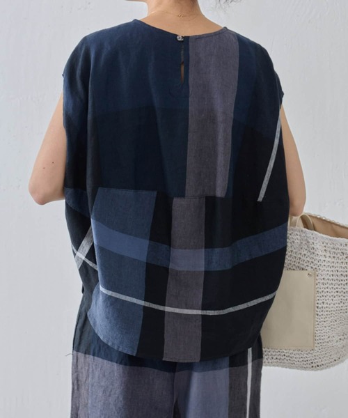BEARDSLEY（ビアズリー）の「リネンビッグチェック コクーン カットソー：WEB限定（Tシャツ/カットソー・レディース・ネイビー・FREE）」の17枚目の写真