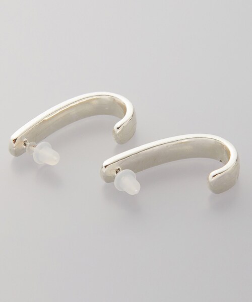 cloenc(クロエンス)の「【October】Jフックセラミックピアス(ピアス(両耳用)・レディース・シルバー・00)」の3枚目の写真