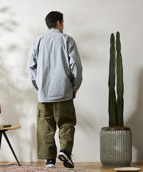 JOURNAL STANDARD relume（ジャーナルスタンダード　レリューム）の「【HOUSE HOLD / ハウスホールド】シャンブレーシャツ（シャツ/ブラウス・メンズ・ネイビー/ホワイト/ライトブルー/グリーン・2/3/4）」の21枚目の写真