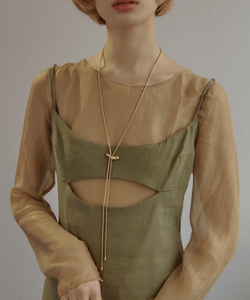 GOLDY（ゴールディ）の「ニュアンス メタル ループ タイ ネックレス（ネックレス・レディース・シルバー/シルバー系その他/ゴールド系その他/ゴールド・FREE）」の4枚目の写真