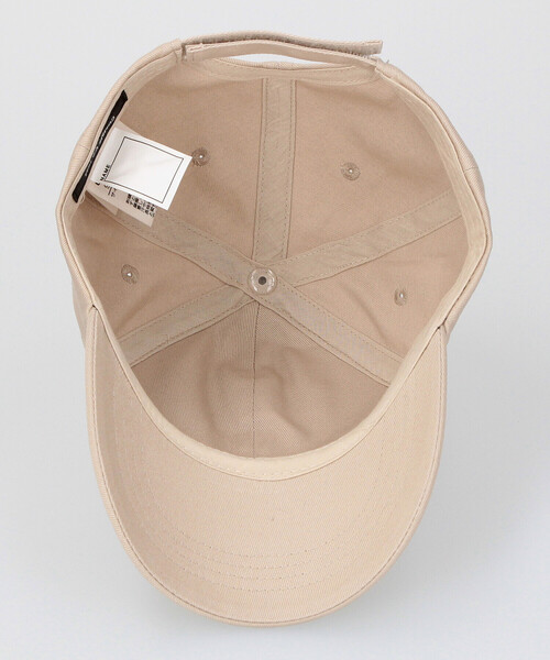 COMME CA ISM（コムサイズム）の「UVカット　ロゴ刺しゅうキャップ（キャップ・キッズ・ベージュ/ブラック・L/M）」の8枚目の写真