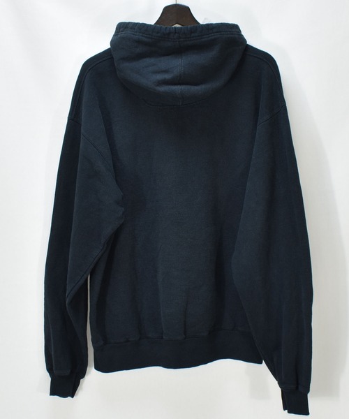 Champion(チャンピオン)の「【ヴィンテージ古着】Champion / チャンピオン ロゴ刺繍 スウェットパーカー(パーカー・メンズ・ブラック・LARGE)」の3枚目の写真