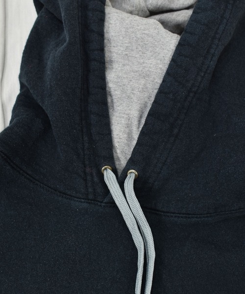 Champion(チャンピオン)の「【ヴィンテージ古着】Champion / チャンピオン ロゴ刺繍 スウェットパーカー(パーカー・メンズ・ブラック・LARGE)」の5枚目の写真