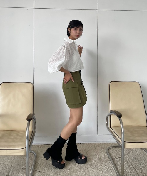 EPIMI E'PIMMY（エピミエピミー）の「コットンレースクロップドシャツ（シャツ/ブラウス・レディース・アイボリー/オフホワイト・MEDIUM）」の5枚目の写真