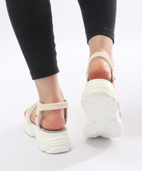 kitson(キットソン)の「kitson チューブ 厚底サンダル(サンダル・レディース・ミント/アイボリー/ブラック系その他・M/L/LL/S)」の13枚目の写真