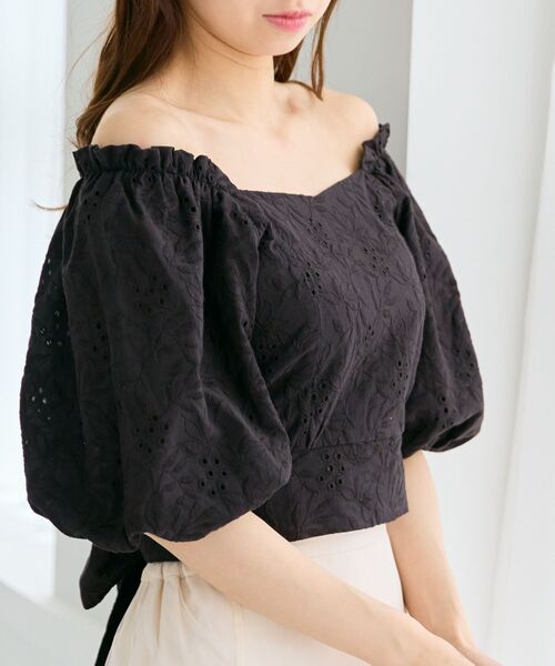 MAJESTIC LEGON(マジェスティックレゴン)の「刺繍レースコットンブラウス(シャツ/ブラウス・レディース・オフホワイト/ピンク/ブラック・MEDIUM)」の15枚目の写真