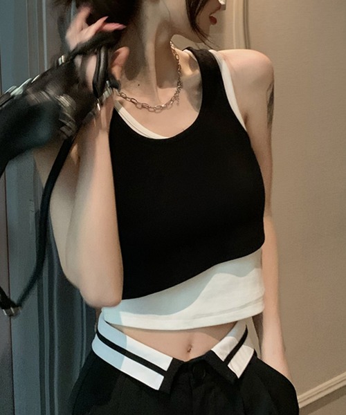 DAY CLOSET（デイ クローゼット）の「レディース レイヤード風アシメヘムリブタンクトップ（タンクトップ・レディース・グリーン/ダークグレー/ブラック・M）」の4枚目の写真