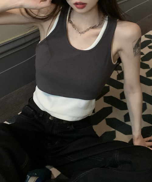 DAY CLOSET（デイ クローゼット）の「レディース レイヤード風アシメヘムリブタンクトップ（タンクトップ・レディース・グリーン/ダークグレー/ブラック・M）」の9枚目の写真