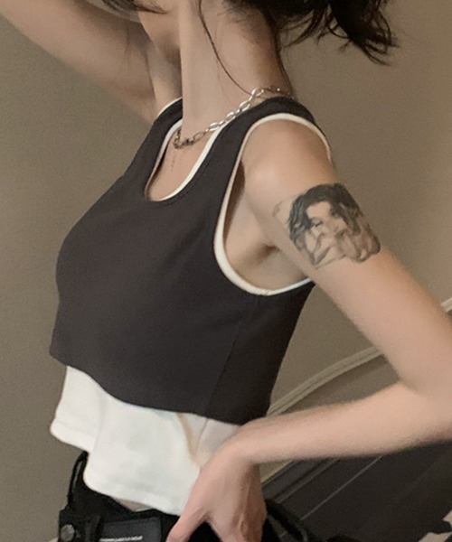 DAY CLOSET（デイ クローゼット）の「レディース レイヤード風アシメヘムリブタンクトップ（タンクトップ・レディース・グリーン/ダークグレー/ブラック・M）」の10枚目の写真