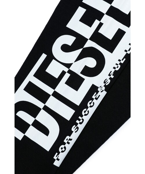 DIESEL(ディーゼル)の「キッズ レギンスパンツ ロゴ(レギンス/スパッツ・キッズ・レッド/ブラック・6Y/12Y/14Y/8Y/10Y/4Y)」の3枚目の写真