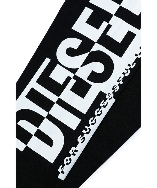 DIESEL(ディーゼル)の「キッズ レギンスパンツ ロゴ(レギンス/スパッツ・キッズ・レッド/ブラック・6Y/12Y/14Y/8Y/10Y/4Y)」の11枚目の写真