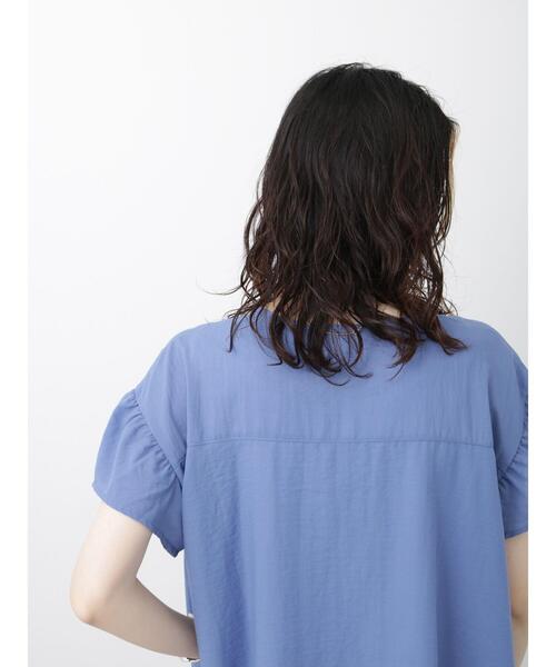 Samansa Mos2 blue(サマンサモスモスブルー)の「シャーリング切替ブラウス(シャツ/ブラウス・レディース・オフホワイト/ブラック/ブルー・F)」の22枚目の写真