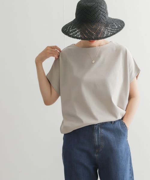 URBAN RESEARCH DOORS（アーバンリサーチドアーズ）の「ドライコットンボートネックプルオーバー（Tシャツ/カットソー・レディース・グレー系その他/ブルー/ブラック/オフホワイト・MEDIUM）」の12枚目の写真