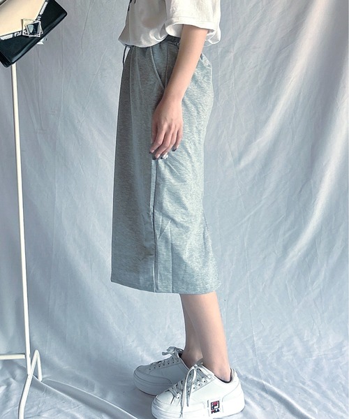 ROOPTOKYO（ループトウキョウ）の「▲Sweat Long Skirt / スウェットロングスカート（スカート・レディース・ブラック/グレー・FREE）」の7枚目の写真