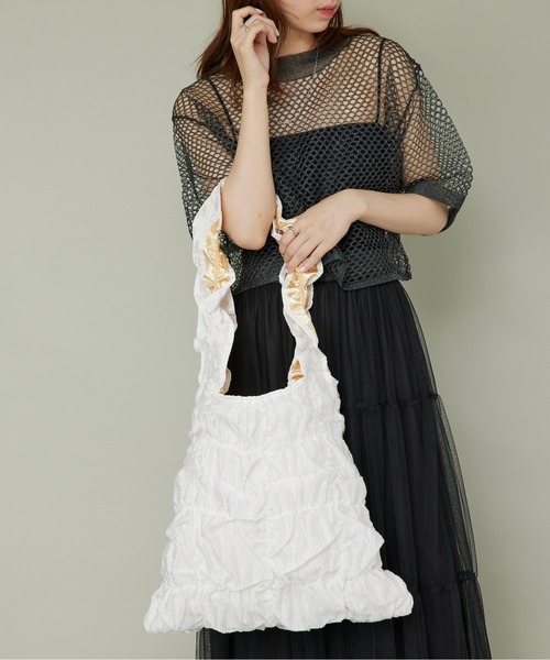 Casselini（キャセリーニ）の「【Casselini】A4・PCも収納可能◎ギャザートートバッグ 232-110513（トートバッグ・レディース・ブラック/アイボリー/パープル/ブラック系その他2/アイボリー系2/サックスブルー/オレンジ・FREE）」の4枚目の写真