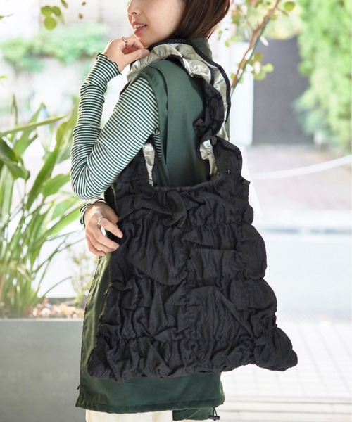 Casselini（キャセリーニ）の「【Casselini】A4・PCも収納可能◎ギャザートートバッグ 232-110513（トートバッグ・レディース・ブラック/アイボリー/パープル/ブラック系その他2/アイボリー系2/サックスブルー/オレンジ・FREE）」の3枚目の写真