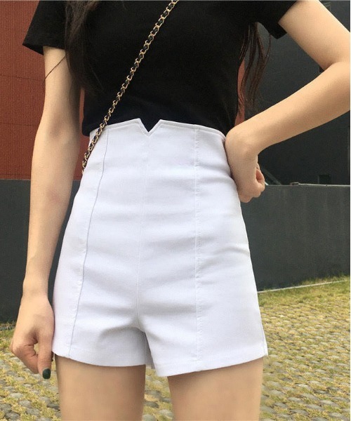 urge:(アージコロン )の「【URGE:】ハイウエスト スリム ショートパンツ(その他パンツ・レディース・ブルー/グレー/ブラック/ホワイト/ピンク・X-LARGE/MEDIUM/LARGE/SMALL)」の2枚目の写真