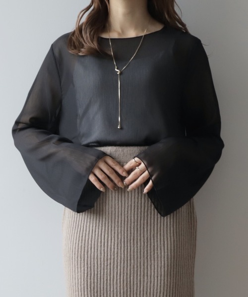mil(ミル)の「【150㎝前後の小柄さんサイズ】フレアスリーブシアートップス【レイヤードスタイル】(Tシャツ/カットソー・レディース・グリーン/ブラウン/ホワイト/ブラック・XS/S)」の3枚目の写真