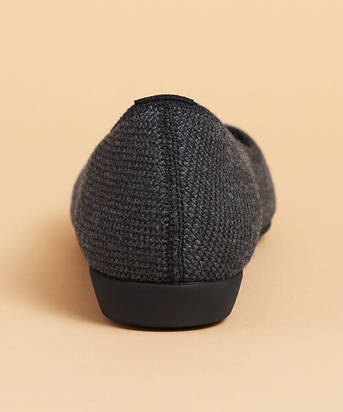 UNFILO（アンフィーロ）の「【洗える】起毛 ポインテッドパンプス（パンプス・レディース・黄土色系5/ブラウン系5/ブラック系5・4h/4/5h/5/7/6h/6）」の9枚目の写真