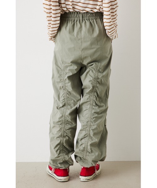 RODEO CROWNS WIDE BOWL(ロデオクラウンズワイドボウル)の「センターシャーリングパンツ(その他パンツ・レディース・ライトカーキ/ブラック・FREE)」の8枚目の写真