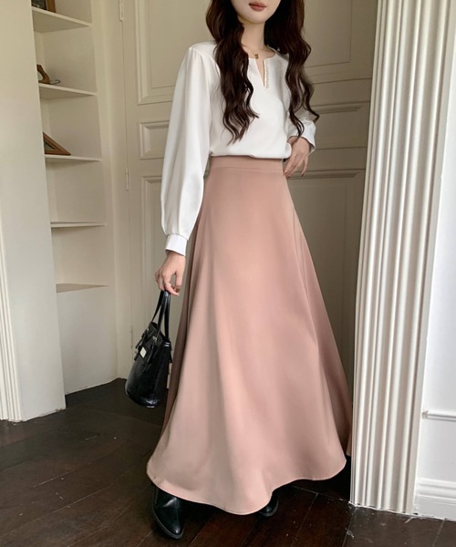 emi+（エミプラス）の「ハイウエストサテンフレアロングスカート（スカート・レディース・ブラック/パープル/ベビーピンク・M/L）」の15枚目の写真