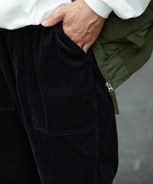 GUNG HO（ガンホー）の「GUNG HO/ガンホー 別注 GUNGHO CORDUROY PANTS/スタンダードフィット コーデュロイ ファティーグパンツ（その他パンツ・メンズ・ブラウン/ブラック/オリーブ/オフホワイト/チャコールグレー・SMALL/MEDIUM/LARGE）」の13枚目の写真
