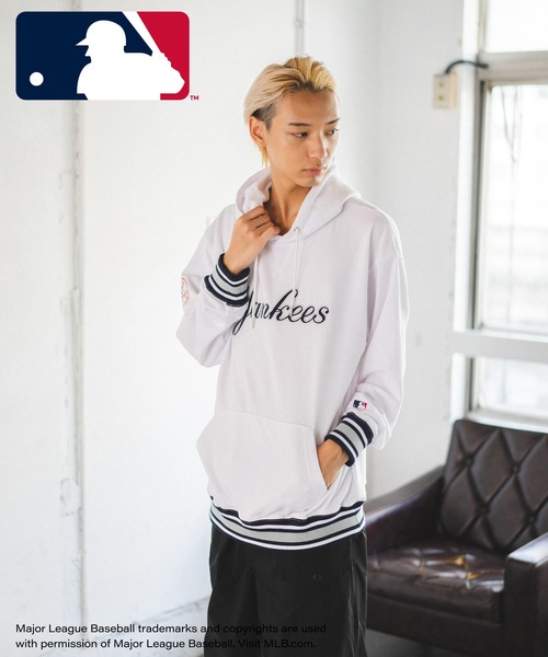 MLB(メジャーリーグベースボール)の「【MLB】リブラインパーカー/メンズ(パーカー・メンズ・グリーン/グレー/ブラック/オフホワイト/ブルー・LL/L/M)」の1枚目の写真