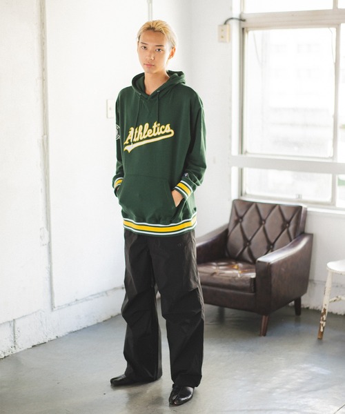 MLB(メジャーリーグベースボール)の「【MLB】リブラインパーカー/メンズ(パーカー・メンズ・グリーン/グレー/ブラック/オフホワイト/ブルー・LL/L/M)」の14枚目の写真