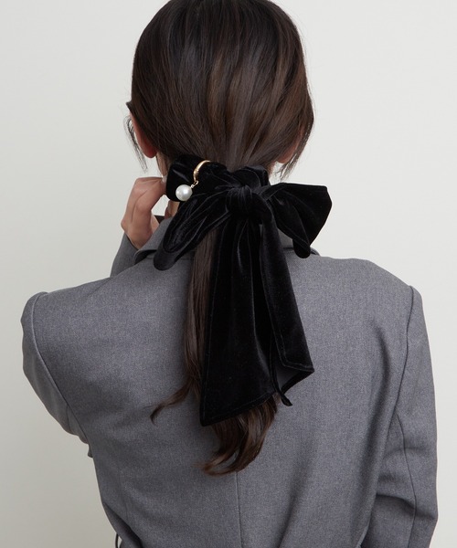 Chico（チコ）の「ベロアロングリボンシュシュ（シュシュ・レディース・グレー/ブルー/ブラック・FREE）」の4枚目の写真