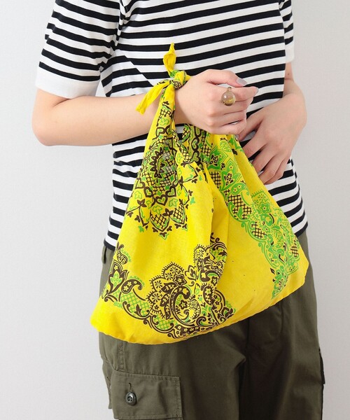 BEAMS BOY(ビームスボーイ)の「BEAMS BOY / イレギュラー バンダナ バッグ(トートバッグ・レディース・オレンジ/イエロー/オフホワイト/ネイビー・ONE SIZE)」の3枚目の写真